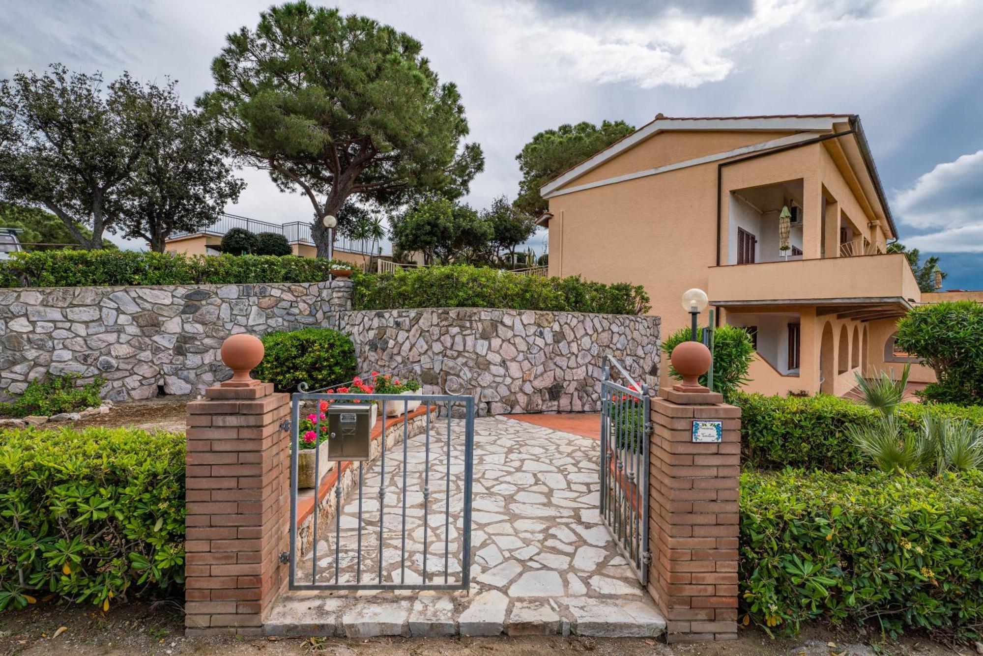 Apartments La Turistica Capoliveri  Exterior photo