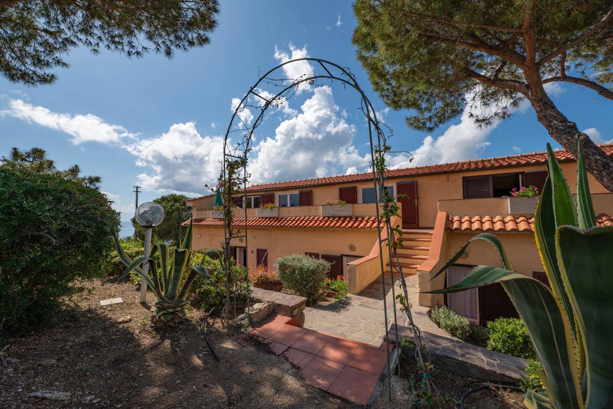 Apartments La Turistica Capoliveri  Exterior photo